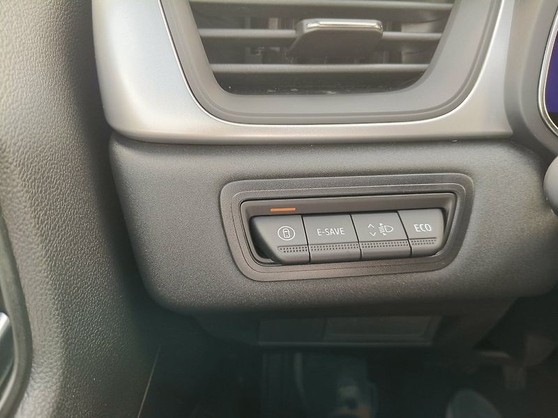 Renault Symbioz (2026) evolution full hybrid E-Tech 1 - fotka 19 z 21