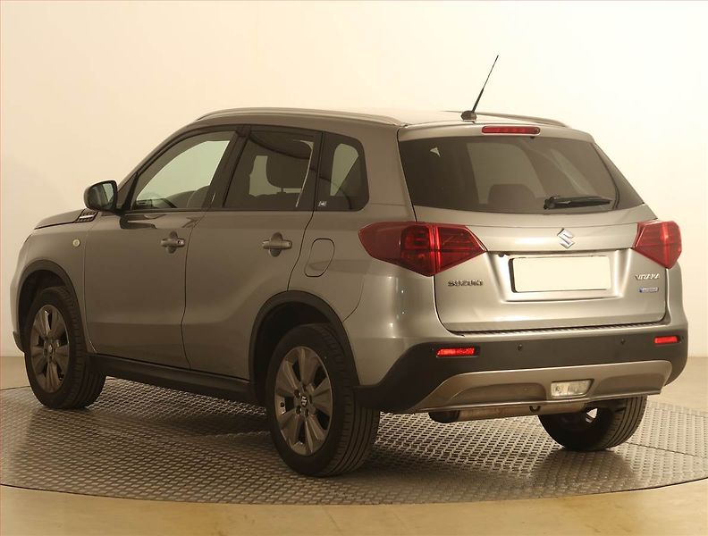 Suzuki Vitara (2023) Premium 1.4 BoosterJet - fotka 4 z 20