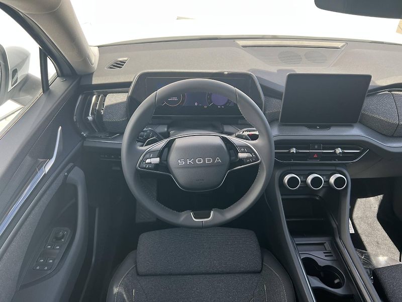 Škoda Kodiaq (2026) Selection 7DSG 4x4 2,0TDI - fotka 4 z 6