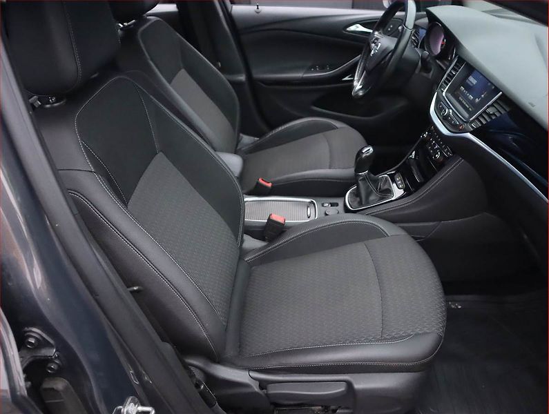Opel Astra (2016) 1.4 T, Serv.kniha, Tempomat - fotka 9 z 18