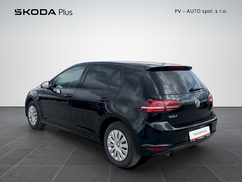 Volkswagen Golf (2015) 1.6 TDI 77 kW Comfortline - fotka 25 z 29