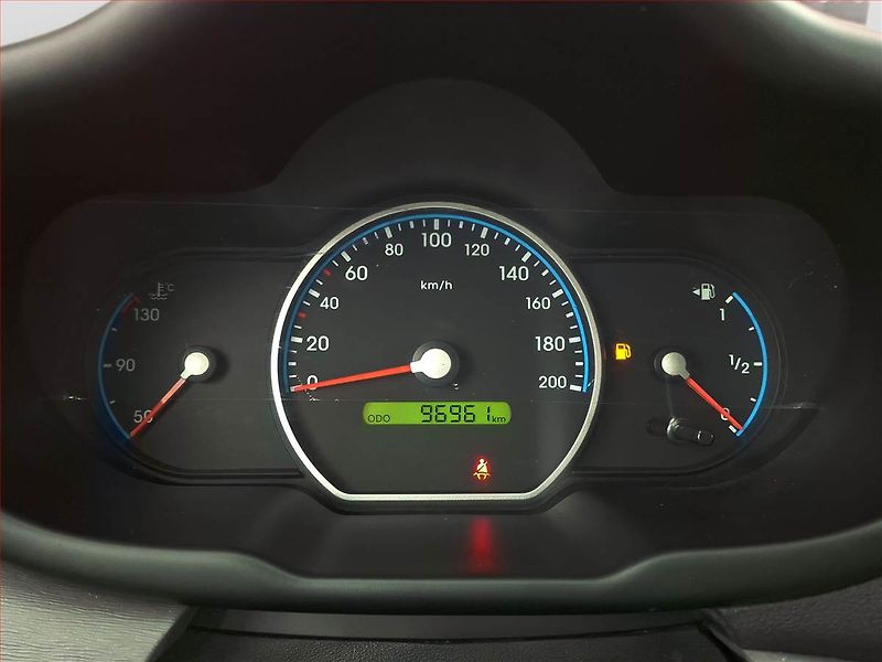 Hyundai i10 (2010) 1.1, po STK, zamluveno - fotka 11 z 14