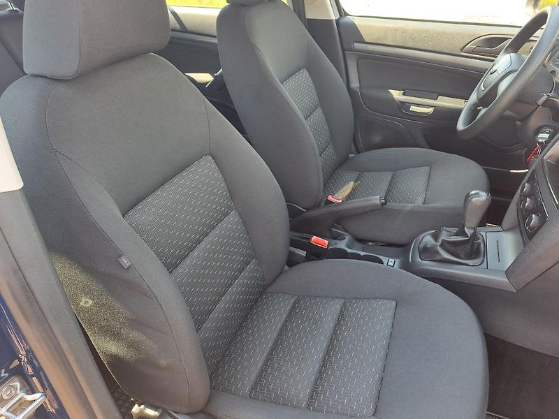 Škoda Octavia 1.4 16V, DOLOŽENÉ KM - fotka 15 z 26