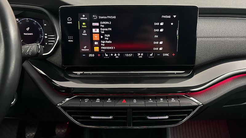 Škoda Octavia 1.5 TSI Style Combi - fotka 11 z 25