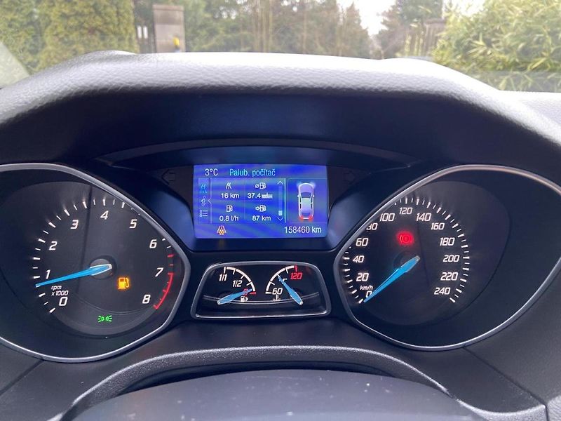Ford Focus (2014) 1.0EcoBoost 92kw - fotka 23 z 32