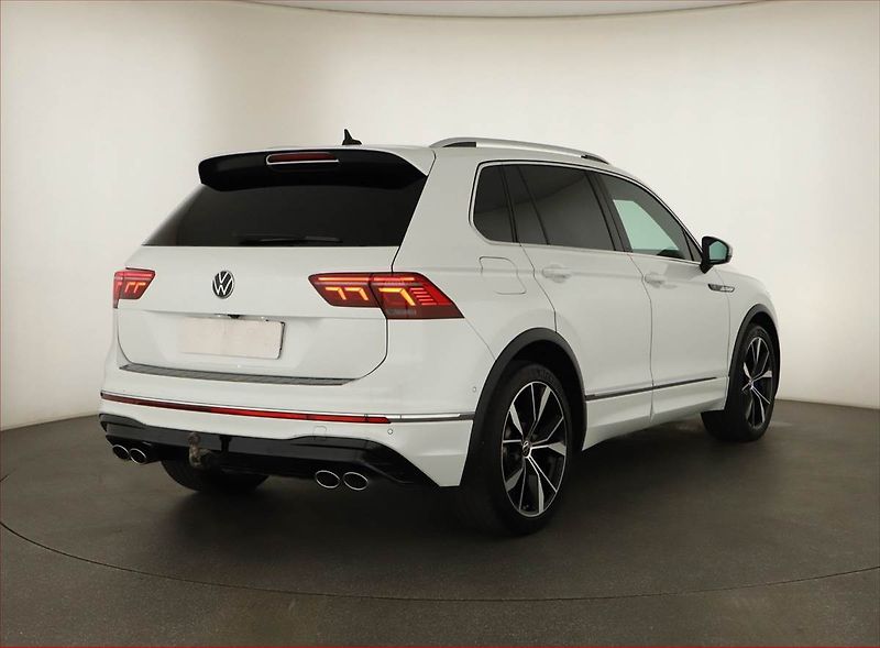 Volkswagen Tiguan (2021) R-Line R 2.0 TSI - fotka 5 z 19
