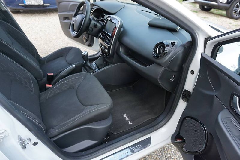 Renault Clio (2019) Limited 0,9Tce 56 kW - fotka 16 z 30