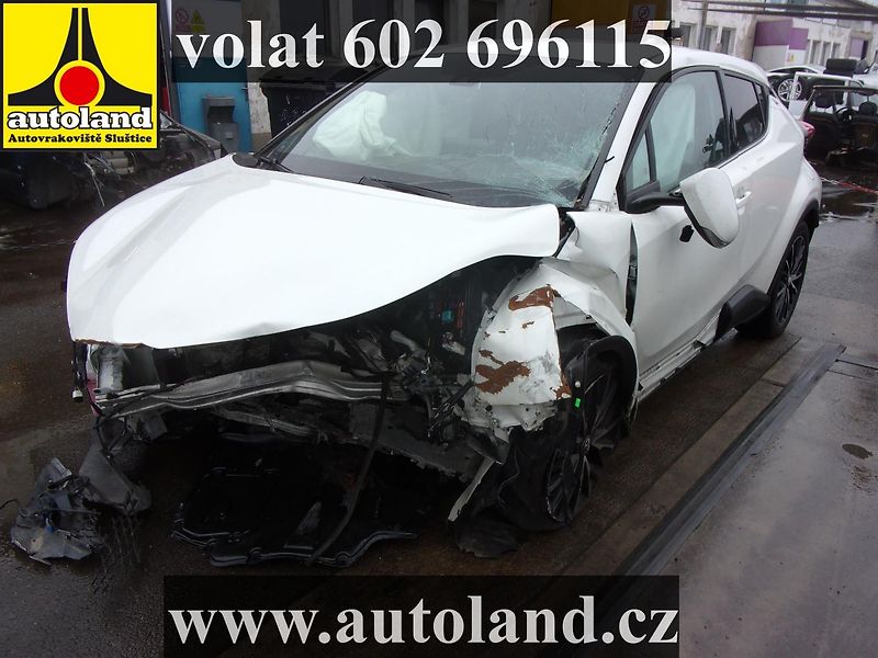 Toyota C-HR (2018) VOLAT 602 696115 - fotka 1 z 8