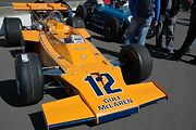 Revsonův McLaren, se kterým jezdil v roce 1973 500 mil Indy.