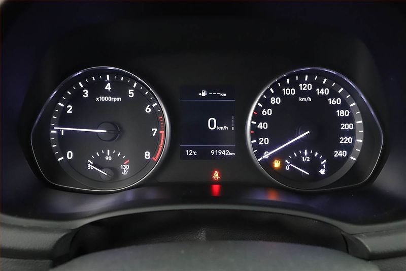 Hyundai i30 (2019) 1.0 T-GDI, Serv.kniha - fotka 10 z 13