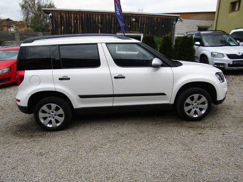 Škoda Yeti (2015) 1.2 TSI 81kW  BEZ KOROZE - fotka 9 z 25