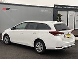 Toyota Auris 1.4D, ČR, Active, manual - náhled 3
