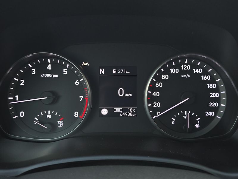 Hyundai i30 (2022) Family Smart 1.5 T-GDi 118kW, - fotka 16 z 26