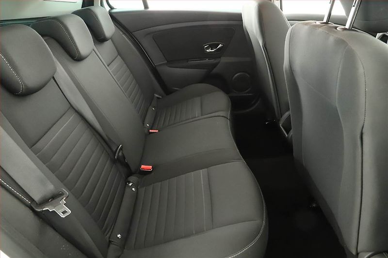 Renault Mégane (2016) 1.2 TCe, ČR,1.maj, Tempomat - fotka 7 z 14