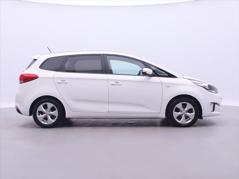 Kia Carens 1,7 CRDi 85kW CZ Comfort 2.Maj - fotka 8 z 29