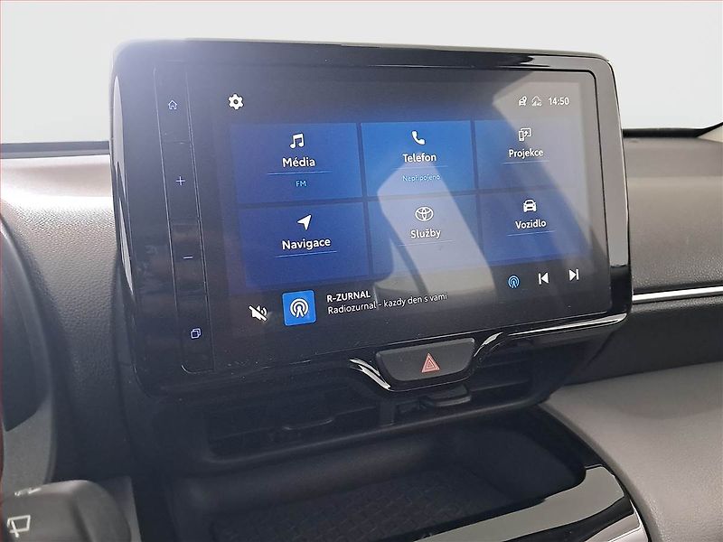 Toyota Yaris Cross (2022) 1.5 VVT-i - fotka 12 z 17