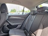 Škoda Octavia 2,0 TDI DSG TOPSTAV +ZIMNÍPNEU - náhled 13