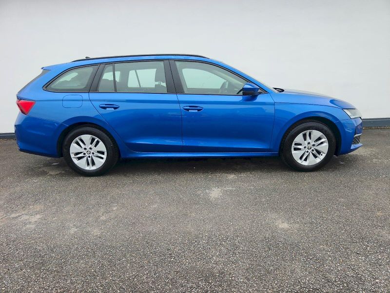 Škoda Octavia (2024) OCT.COMBI SELECTION 2,0 TDI 85 - fotka 8 z 36