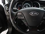 Kia Ceed (2015) 1.6 CRDi, Navi, Xenony - náhled 17