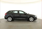 Audi A3 (2009) Sport 1.4 TFSI, Serv.kniha - náhled 6
