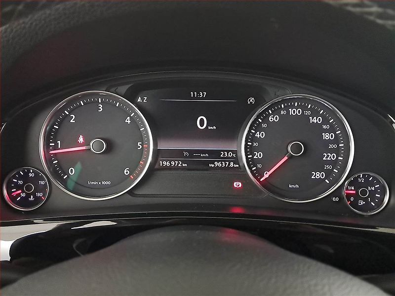 Volkswagen Touareg (2017) R-Line 3.0 TDI - fotka 11 z 23