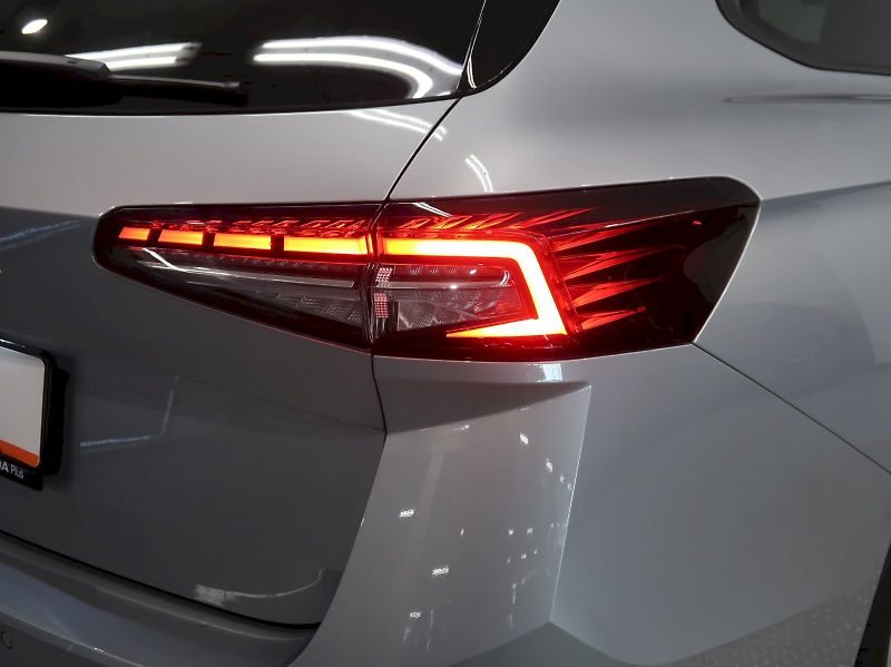 Škoda Superb (2024) 2.0TDI 110KW DSG CANTON LED MA - fotka 11 z 41