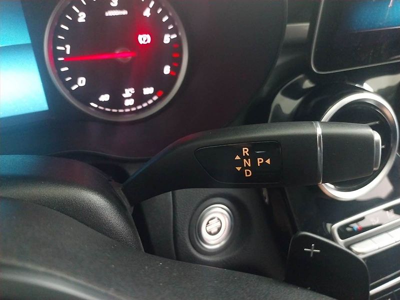 Mercedes-Benz Třídy C (2019) C 200 d, Automat, Navi - fotka 13 z 18
