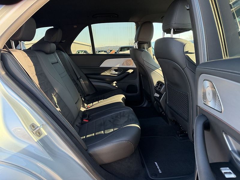 Mercedes-Benz GLE 450d 4MATIC AMG Line - fotka 11 z 33