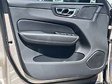 Volvo XC60 Plus B5 AWD 360, ACC,BLIS - náhled 16