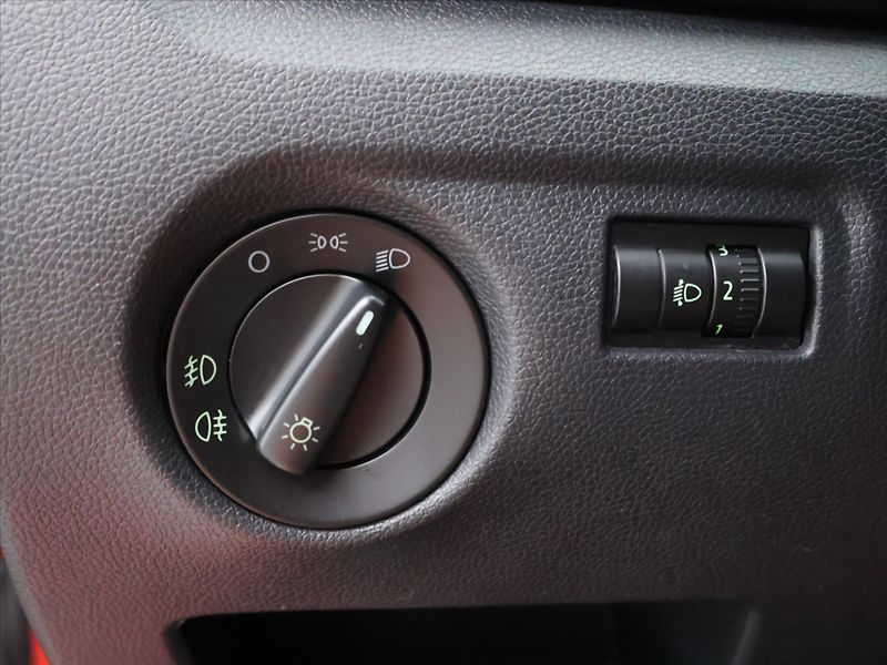 Škoda Fabia 1,2 i CZ Klima Ambiente - fotka 15 z 33