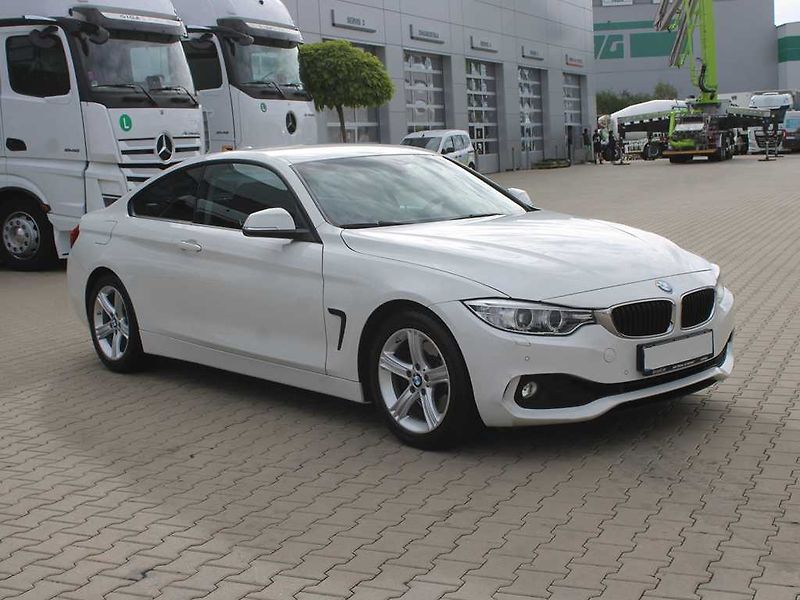 BMW Řada 4 430d - fotka 2 z 20
