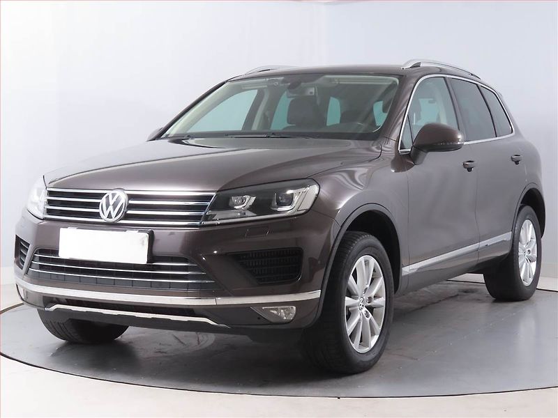 Volkswagen Touareg (2016) 3.0 TDI - fotka 2 z 21