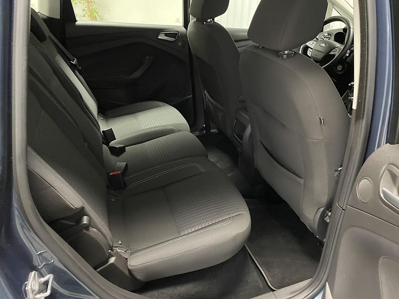 Ford C-MAX 1.0i EcoBoost NAVI  - fotka 15 z 25