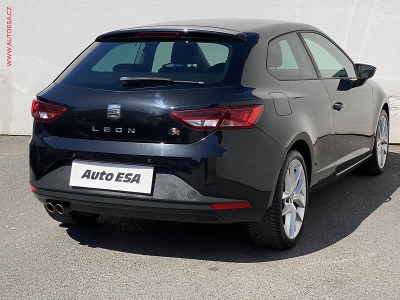 Seat Leon (2014) 1.4 TSi, FR, LED, navi - fotka 4 z 17