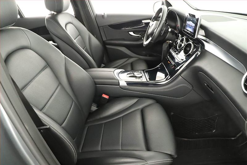 Mercedes-Benz GLC (2017) 220 d 4MATIC - fotka 7 z 20