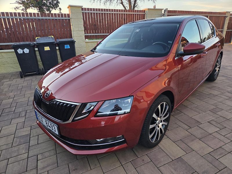 Škoda Octavia 1.6TDI 85kw nové v ČR. - fotka 5 z 43