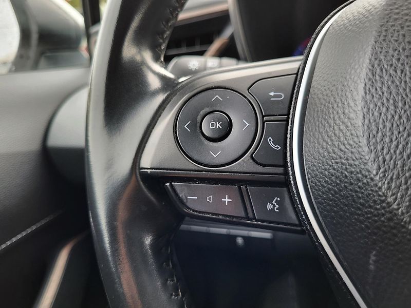 Toyota Corolla 2.0 Hybrid e-CVT 112kW Trek - fotka 20 z 46
