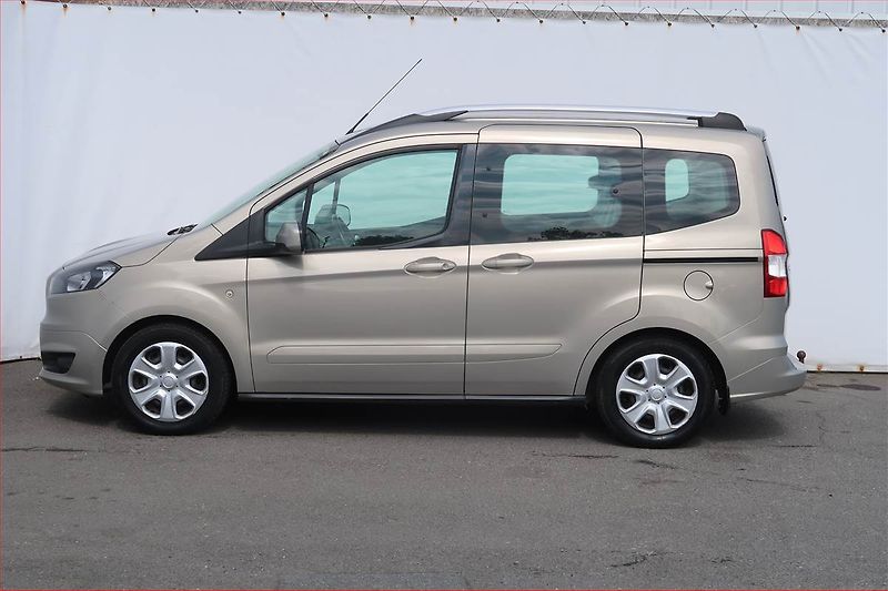 Ford Tourneo Courier (2018) Trend 1.0 EcoBoost, 5Míst, ČR - fotka 3 z 16