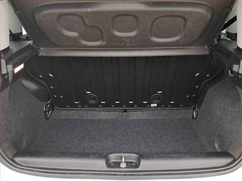 Fiat Panda (2023) 1.0 FireFly, ČR,1.maj - fotka 13 z 14