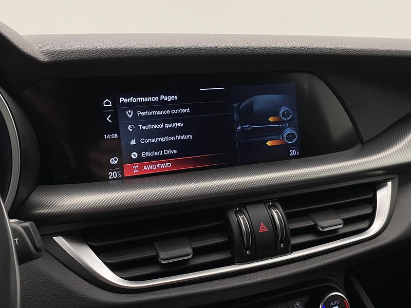 Alfa Romeo Stelvio VELOCE 2.2JTDm REZERVACE - fotka 55 z 62