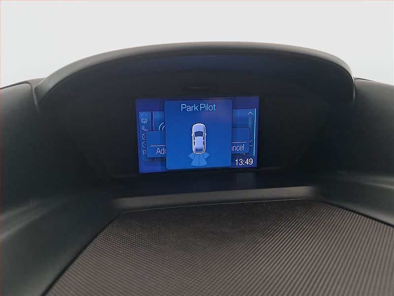 Ford C-MAX (2013) 1.6 TDCi, Vyhř. sedaček - fotka 17 z 18