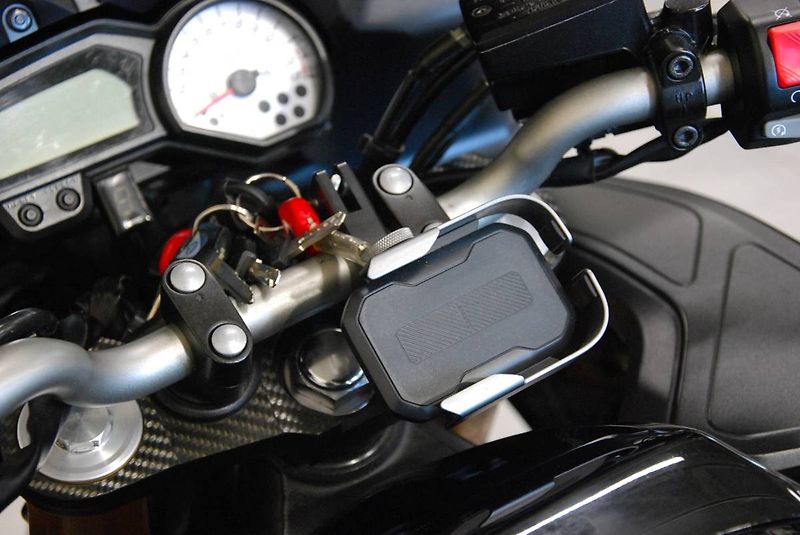 Yamaha FZ 8 S Fazer (2010) hezký stav - fotka 11 z 21