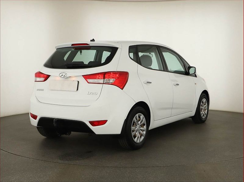 Hyundai ix20 (2019) 1.6 CVVT - fotka 5 z 13