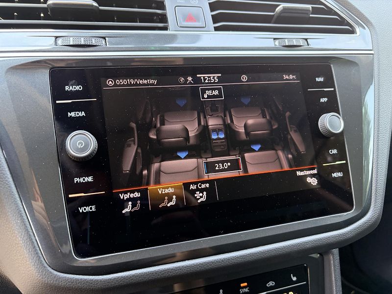 Volkswagen Tiguan 2.0TDI ELEGANCE DSG MATRIX VIR - fotka 49 z 63