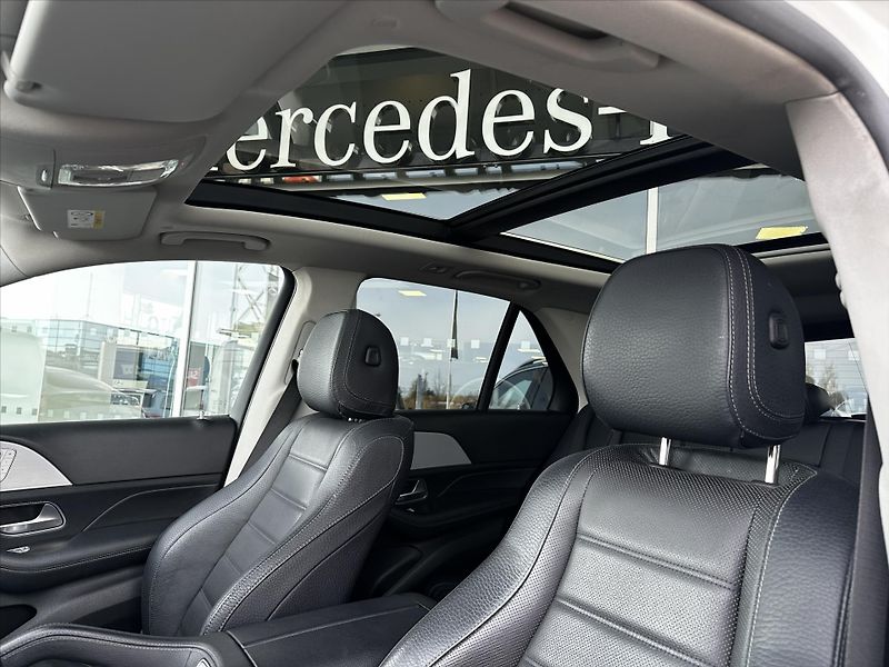 Mercedes-Benz GLE 350de 4M AMG paket - fotka 26 z 41