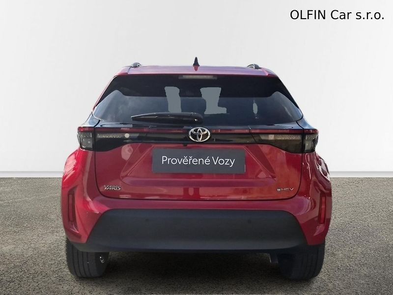 Toyota Yaris Cross 1.5HEV FWD Style 96kW - fotka 8 z 27