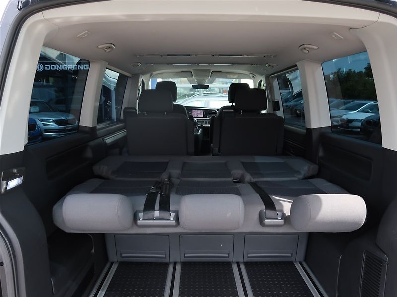 Volkswagen Multivan 2,0 TDi,110kW,7míst,4x4,DSG,DP - fotka 24 z 34
