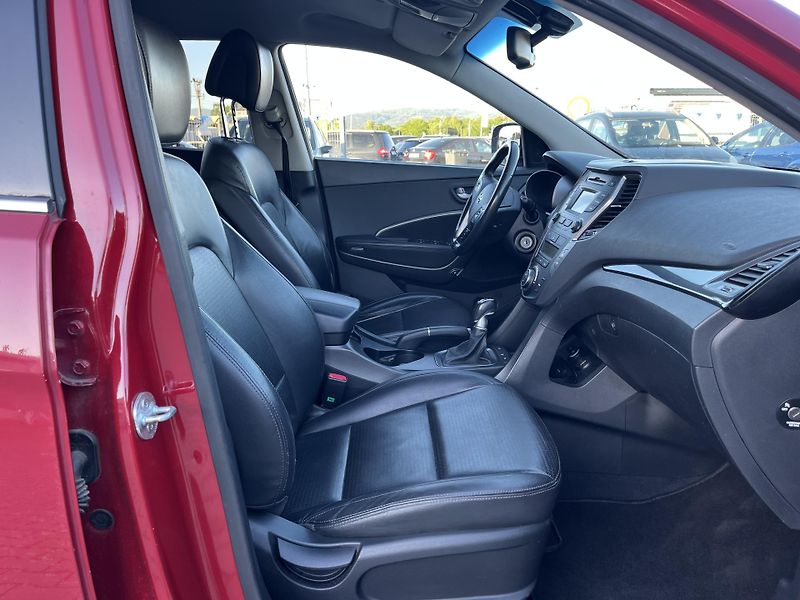 Hyundai Santa Fe (2013) 2.2 CRDI 4X4 - fotka 9 z 14