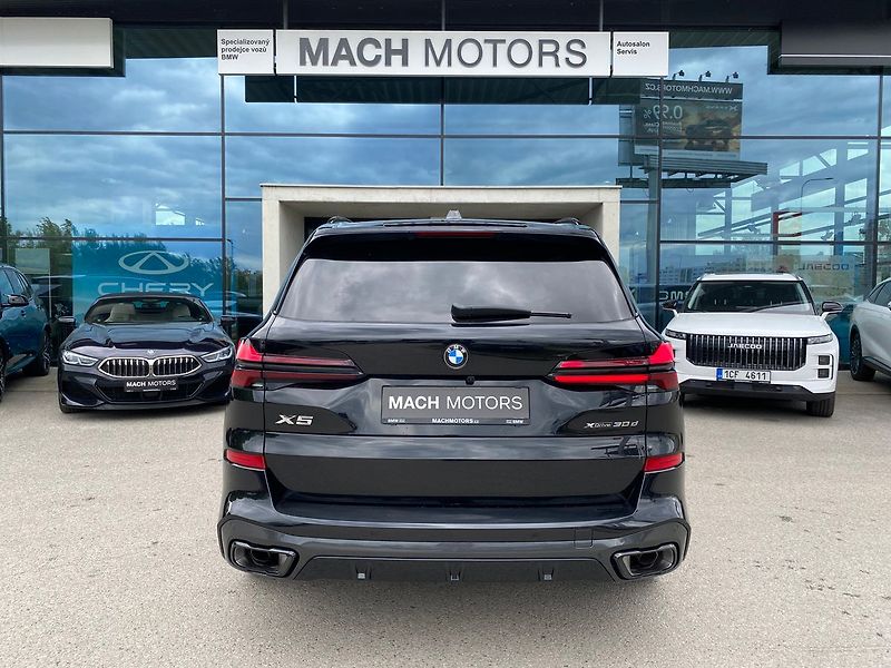 BMW X5 30xd Vzduch Nezávislé Tažné - fotka 4 z 27