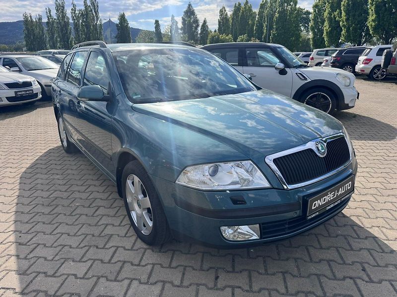 Škoda Octavia (2007) 1,9 TDI 77 KW ELEGANCE - fotka 7 z 48